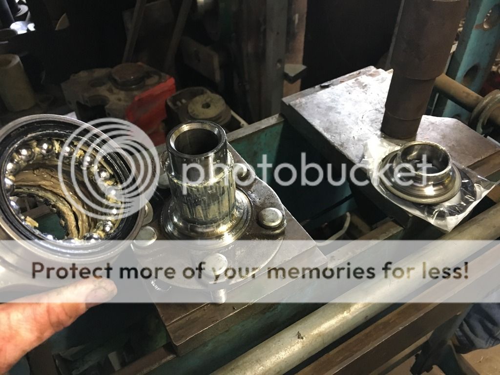 Rear wheel bearings going bad around 90 000km Subaru Crosstrek and